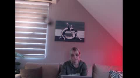 Snapshot of dreamcatcherfantasy chatting on October 2025 07:30:01 AM A girl online show from October 2025 07:30:01 AM