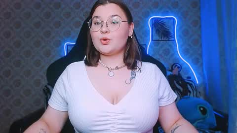 dreamforyoue2 online show from September 2025 07:17:01 PM