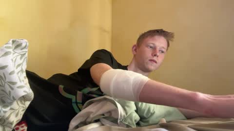 dreamy_devi1 online show from April 2026 01:13:02 PM