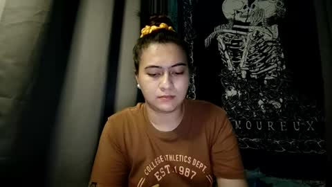 dreamycreamyst online show from December 2024 06:33:01 PM