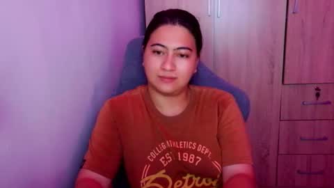 Snapshot of dreamycreamyst chatting on April 2026 04:49:02 AM dreamycreamyst online show from April 2026 04:49:02 AM