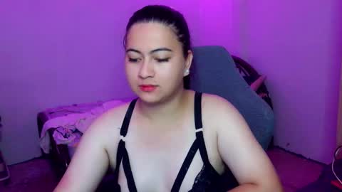 Snapshot of dreamycreamyst chatting on April 2026 12:53:01 AM dreamycreamyst online show from April 2026 12:53:01 AM