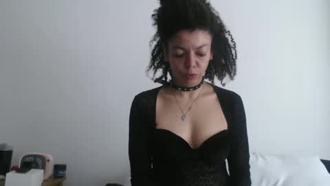 DreamyLatina online show from January 2026 02:33:01 PM