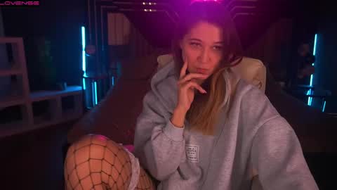 Lina online show from December 2024 08:00:01 AM