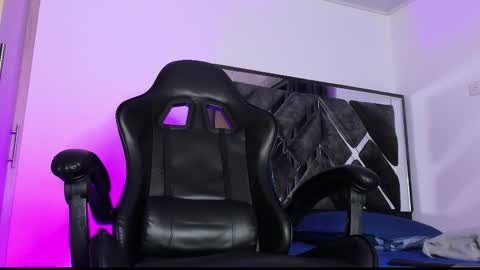 Kevin online show from December 2025 07:02:02 AM