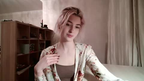 Dia online show from February 2026 03:27:02 PM