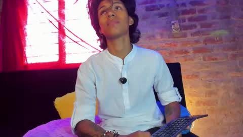 Dreyk online show from March 2026 06:23:01 PM