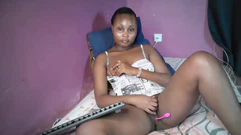 drip_swt online show from November 2025 08:52:01 PM