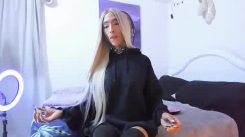 drippyorlove online show from December 2024 09:02:01 PM