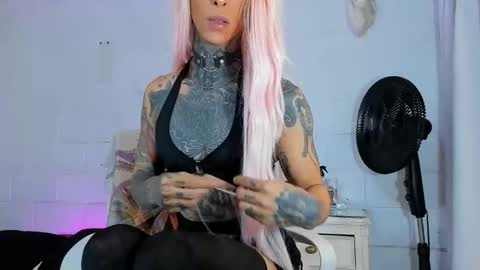 drippyorlove online show from March 2026 09:49:02 PM