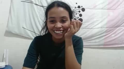 Angel online show from February 2026 04:05:02 AM