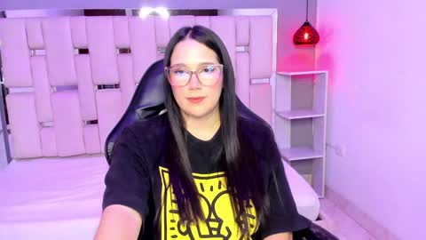 Snapshot of droolingflavor chatting on December 2024 04:18:01 PM mandy online show from December 2024 04:18:01 PM