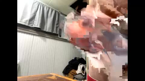 Snapshot of droppingloads82 chatting on February 2025 05:10:01 AM droppingloads82 online show from February 2025 05:10:01 AM