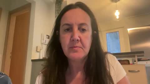 Dr. Resa online show from April 2026 05:06:02 PM