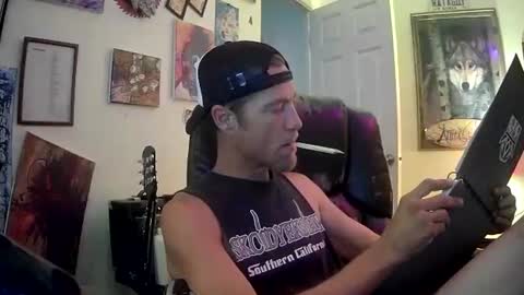 druedowm online show from October 2025 09:04:01 PM