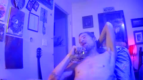 druedowm online show from November 2025 07:51:01 AM