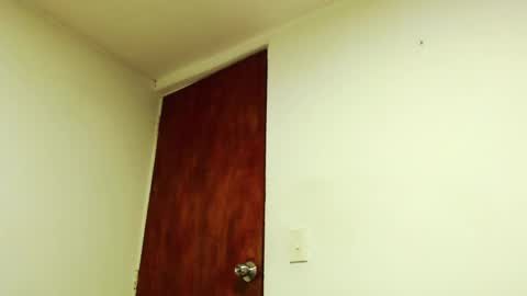 S.K..maorisa98 VIDEOS SEXHARD PPBOY 55TASTEPROTEIN online show from November 2025 11:09:01 AM