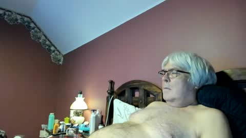 Snapshot of dug38 chatting on June 2026 01:56:01 PM Doug online show from June 2026 01:56:01 PM