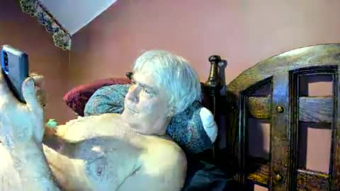 Snapshot of dug38 chatting on July 2026 02:06:02 AM Doug online show from July 2026 02:06:02 AM