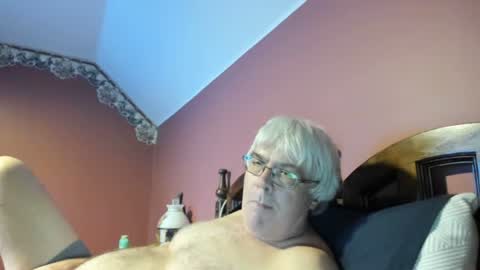 Snapshot of dug38 chatting on August 2026 01:37:02 AM Doug online show from August 2026 01:37:02 AM
