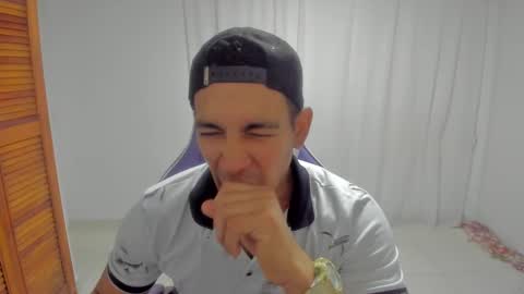 Snapshot of duilber chatting on November 2025 01:55:02 PM Duilber online show from November 2025 01:55:02 PM