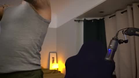 Snapshot of dukethedude chatting on September 2025 03:34:01 AM Duke online show from September 2025 03:34:01 AM