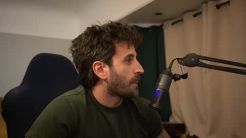 Snapshot of dukethedude chatting on October 2025 01:48:02 AM Duke online show from October 2025 01:48:02 AM