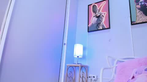 dulce__fiore07 online show from April 2026 12:25:01 PM