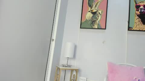 dulce__fiore07 online show from April 2026 12:19:02 PM