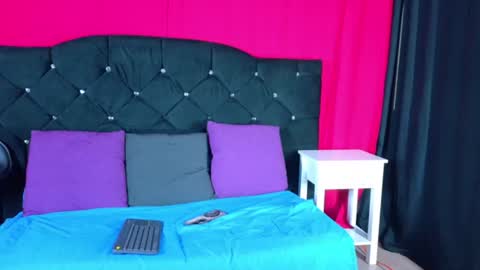 Snapshot of dulce_alexandra chatting on June 2026 07:49:01 PM Dulce Alexandra online show from June 2026 07:49:01 PM