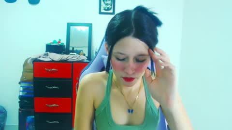 dulce_mauren online show from November 2025 06:24:01 AM