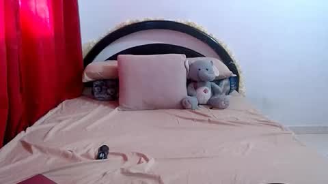 Snapshot of dulce_xiara chatting on May 2026 11:29:02 AM dulce_xiara online show from May 2026 11:29:02 AM