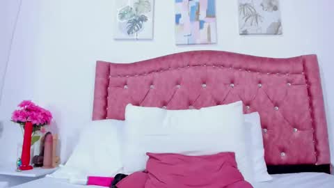 Snapshot of dulceangelita chatting on December 2024 07:37:02 PM Dulce  online show from December 2024 07:37:02 PM