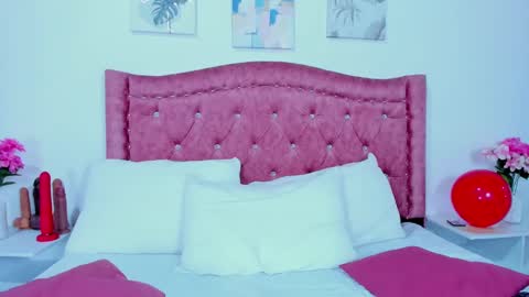 Snapshot of dulceangelita chatting on December 2024 02:10:02 PM Dulce  online show from December 2024 02:10:02 PM