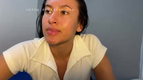 dulceizzy online show from March 2026 01:09:02 AM