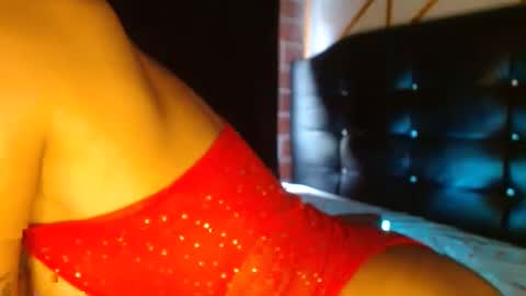 dulcelatina222 online show from September 2025 10:04:02 PM