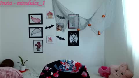 Dulce online show from October 2025 09:38:01 PM