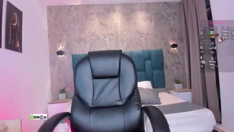 Snapshot of dulcerose01 chatting on October 2025 08:59:02 PM Dulce Rose online show from October 2025 08:59:02 PM