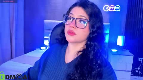 Snapshot of dulcerose01 chatting on April 2026 03:59:02 AM Dulce Rose online show from April 2026 03:59:02 AM