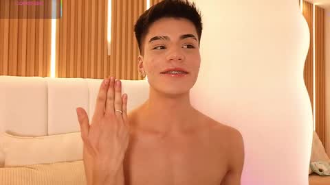 Dulcey online show from April 2026 10:27:01 PM