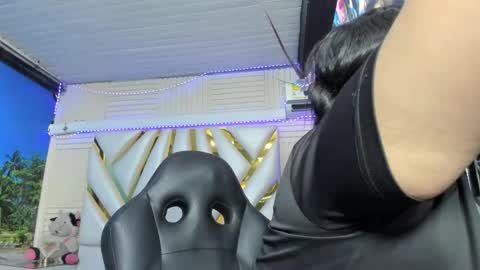 Snapshot of dulcineasaenz chatting on October 2025 06:49:01 PM Dulcinea online show from October 2025 06:49:01 PM