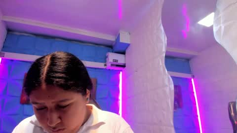 Snapshot of dulcineasaenz chatting on October 2025 08:31:01 PM Dulcinea online show from October 2025 08:31:01 PM