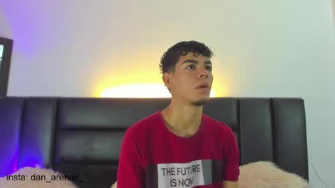 Snapshot of duolust chatting on April 2026 11:45:02 AM Thomas and Noah online show from April 2026 11:45:02 AM