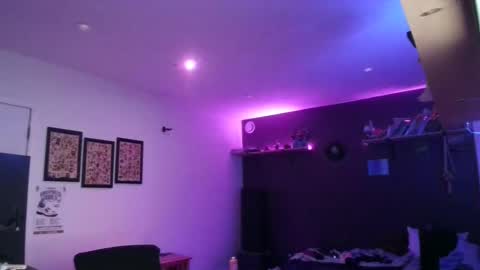 Snapshot of durfmanx chatting on September 2025 06:02:01 AM durfmanX online show from September 2025 06:02:01 AM