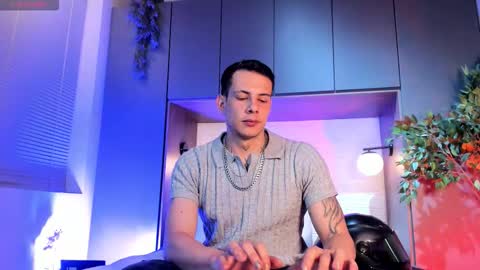 Dustin Sonne online show from February 2026 03:55:02 AM