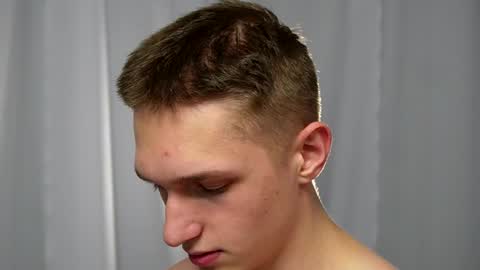 Dustyn online show from December 2024 12:30:02 AM