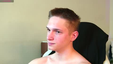 Dustyn online show from January 2025 06:03:02 PM