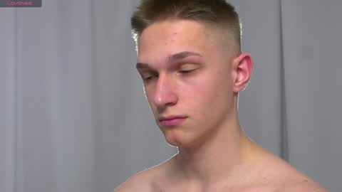 Dustyn online show from January 2025 05:29:02 PM