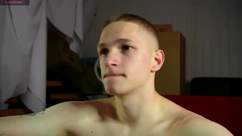 Dustyn online show from February 2025 02:20:01 PM