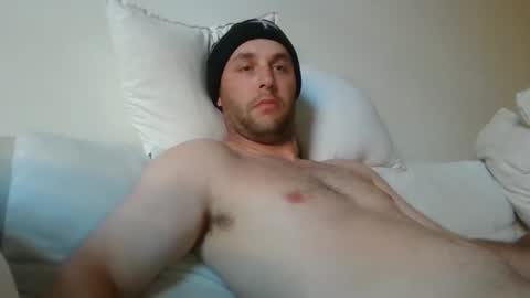 Snapshot of dustyroy09 chatting on December 2024 08:51:02 AM dustyroy09 online show from December 2024 08:51:02 AM